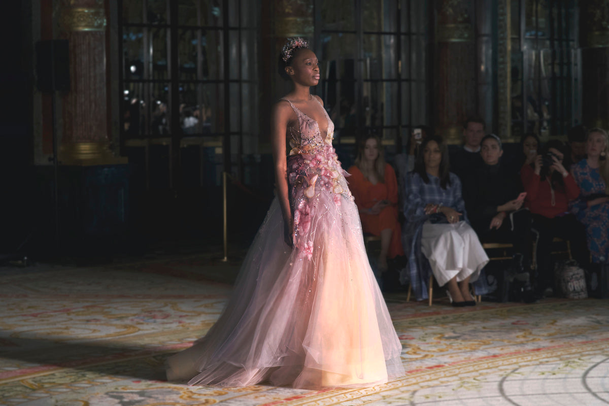 BRIDAL LAVANDEL EMBROIDERED FLOWERS BALL GOWN