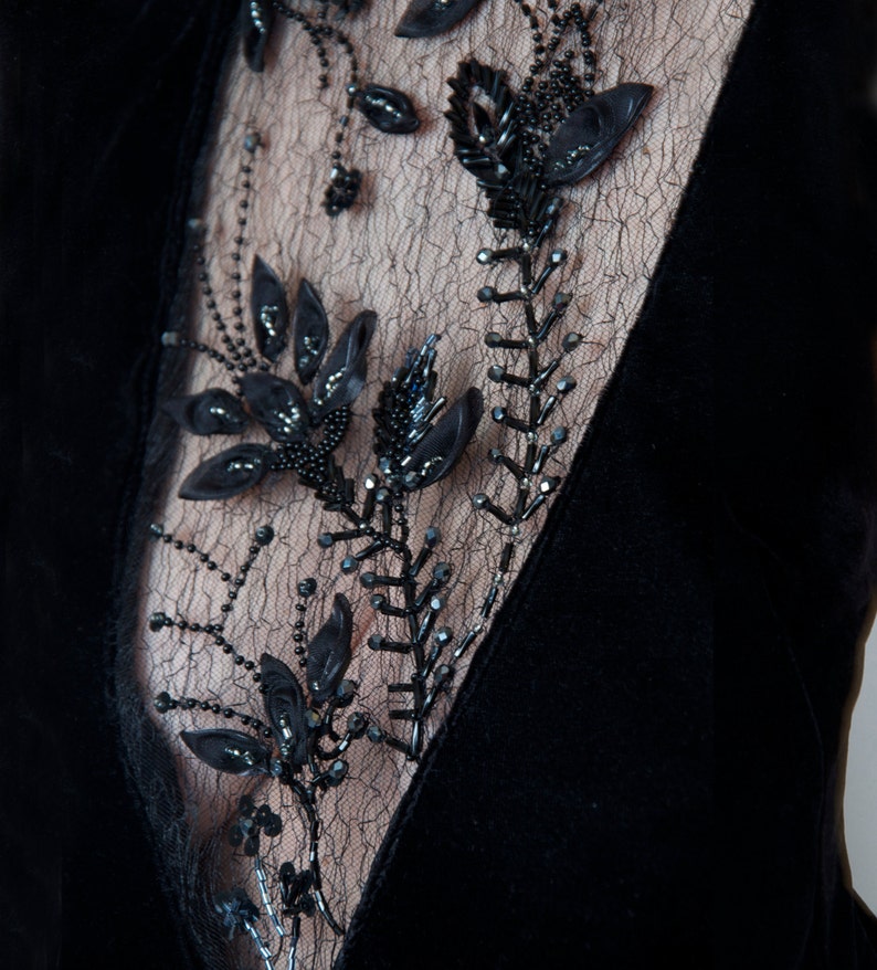 BLACK VELVET V FORM HAND EMBROIDERED MINI COCKTAIL DRESS