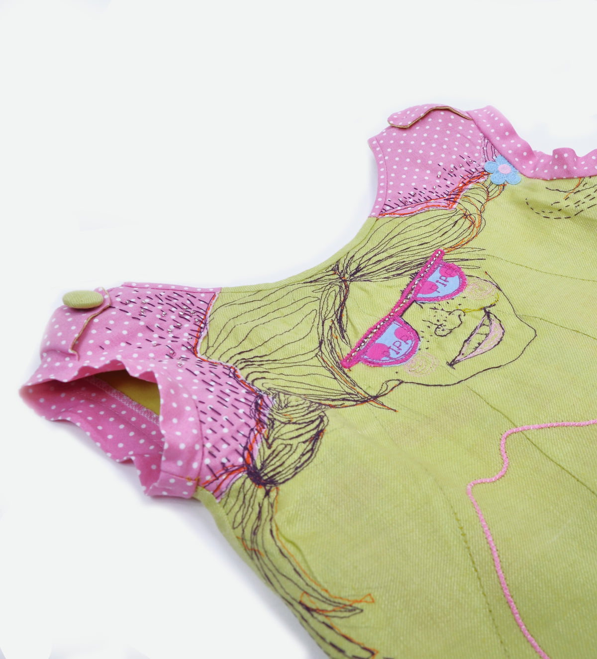 APPLE-GREEN LINEN GIRL APPLEQUE