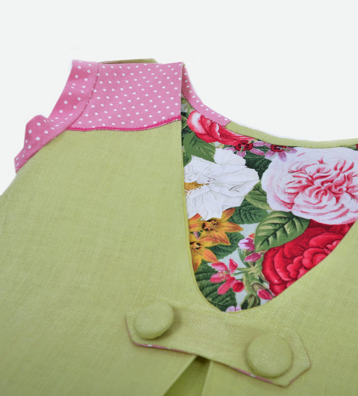APPLE-GREEN LINEN GIRL APPLEQUE