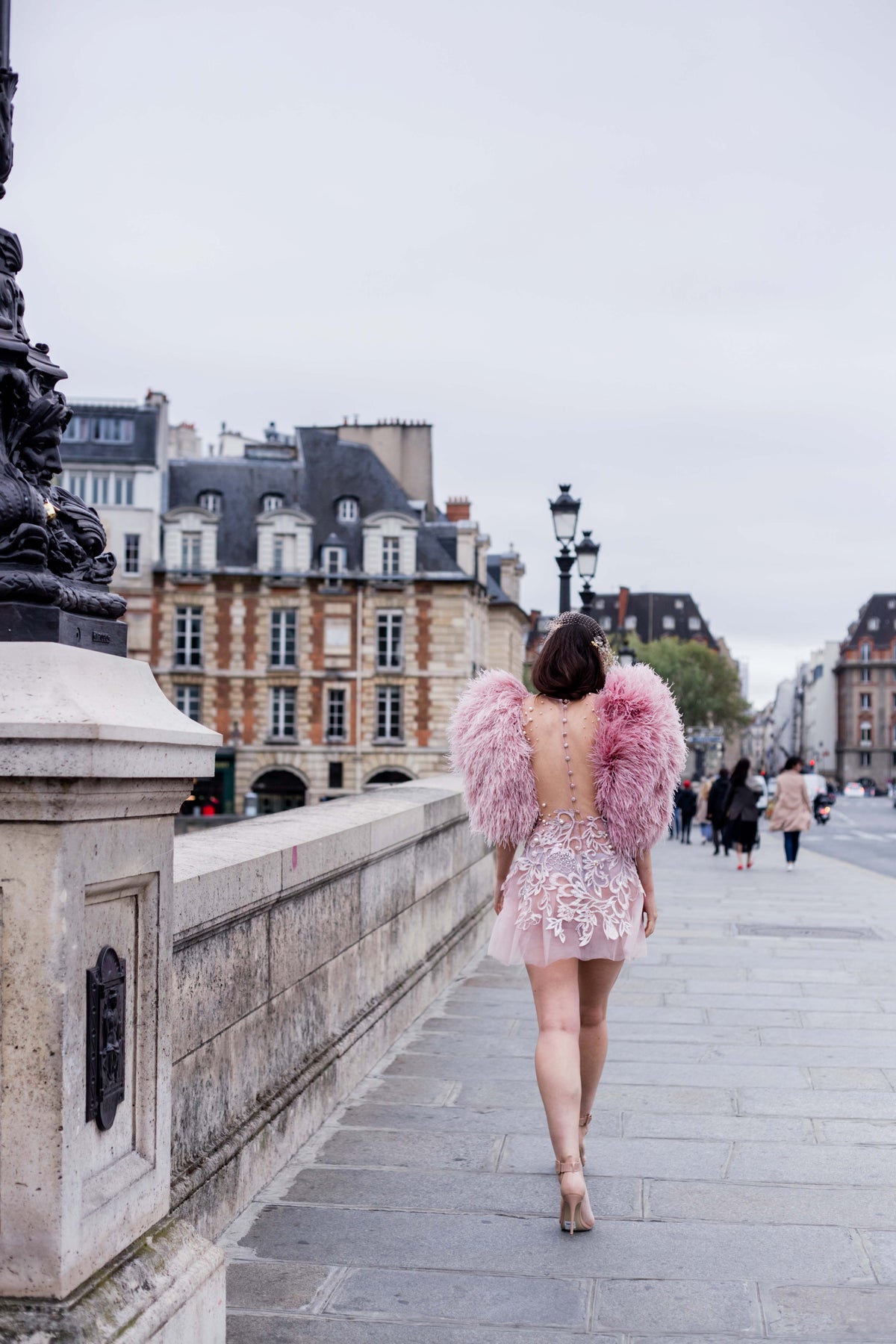 MINI BRIDAL BLUSH FEATHER EMROIDERED DRESS