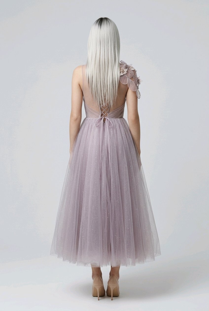 LIGHT LAVANDEL GOLD EMBROIDERED COCKTAIL DRESS