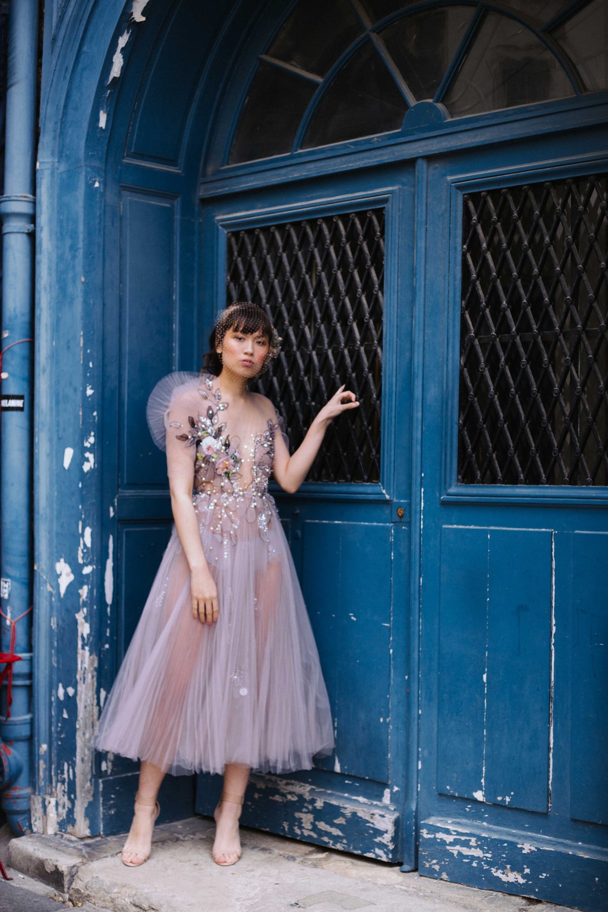 LAVANDEL BLACK LEAVES EMBROIDERED BRIDAL COCKTAIL DRESS