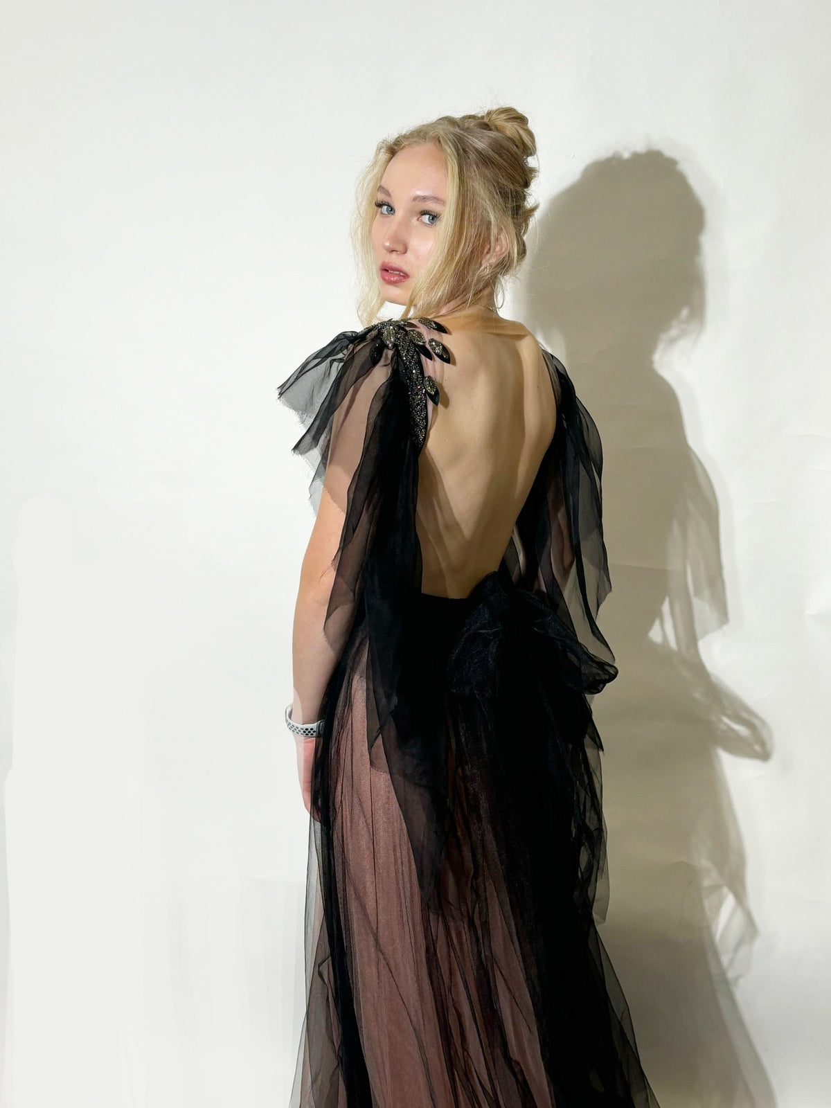 BLACK BLUSH TULLE V NECK  EVENT DRESS