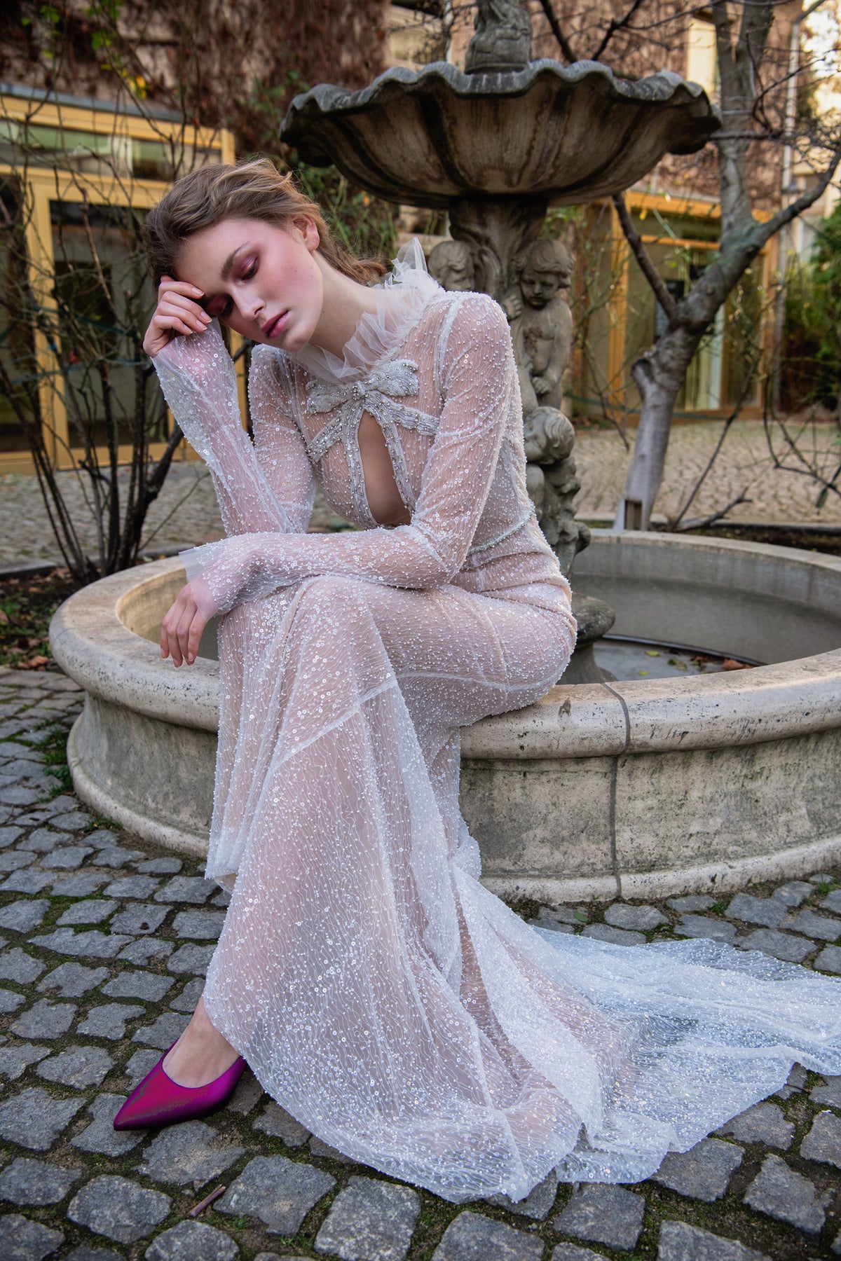 BRIDAL SEQUINS BOW TULLE EVENT GOWN